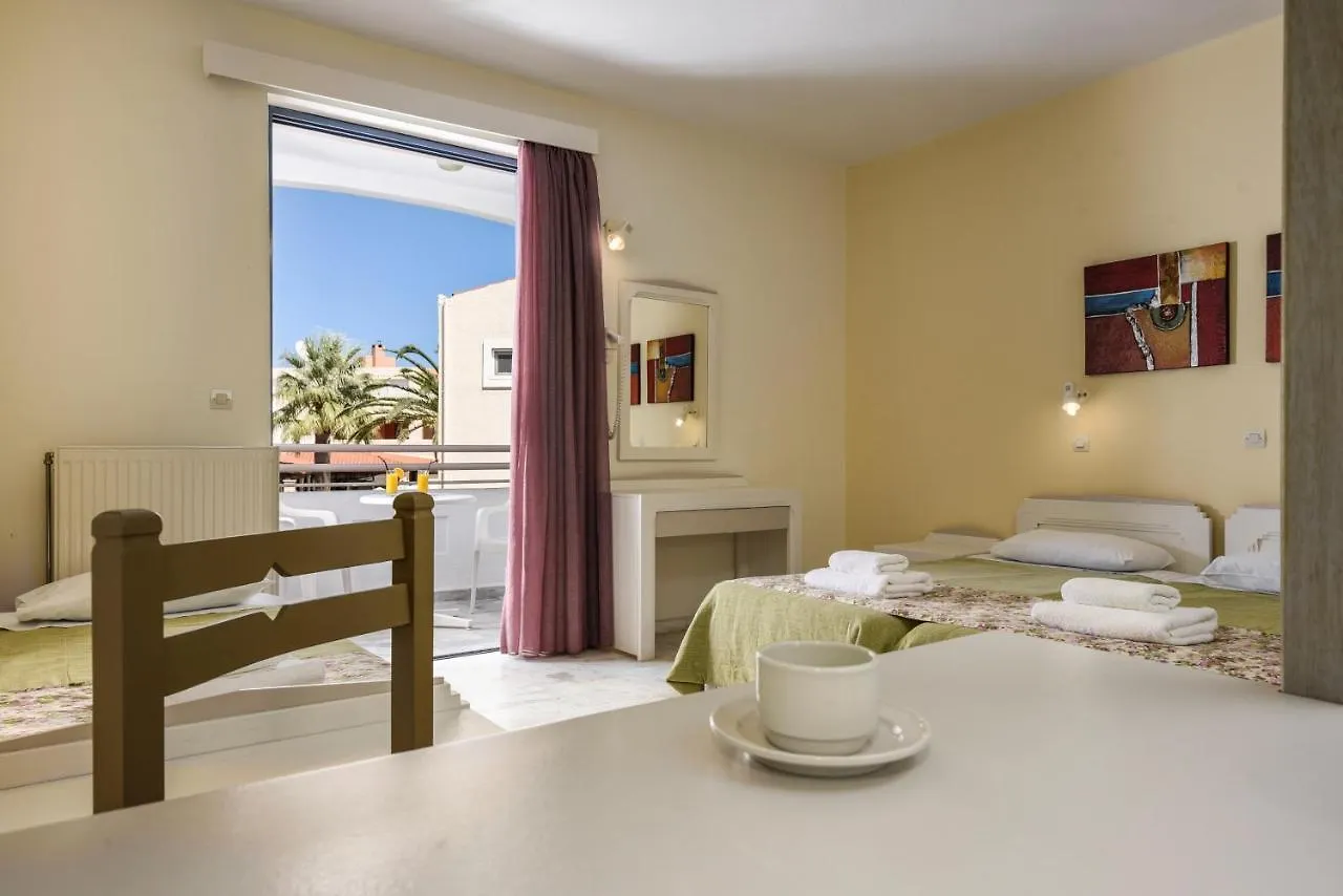 Aparthotel Ariadne Hotel Platanes