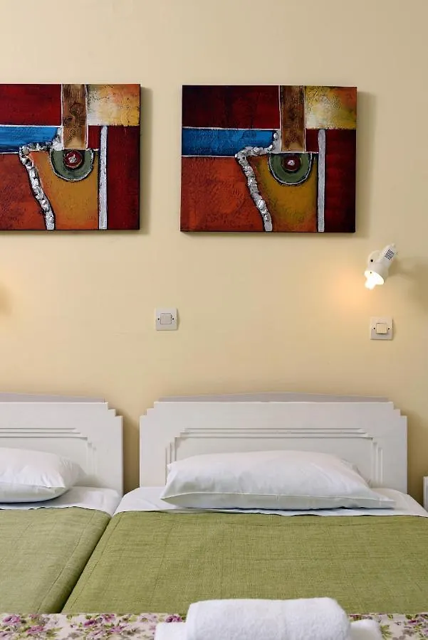 Ariadne Hotel Platanes  Hotel apartamentowy